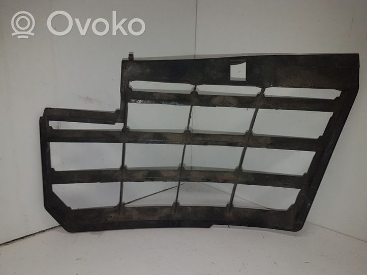 Audi A8 S8 D3 4E Grille d'aile 8E0821172K