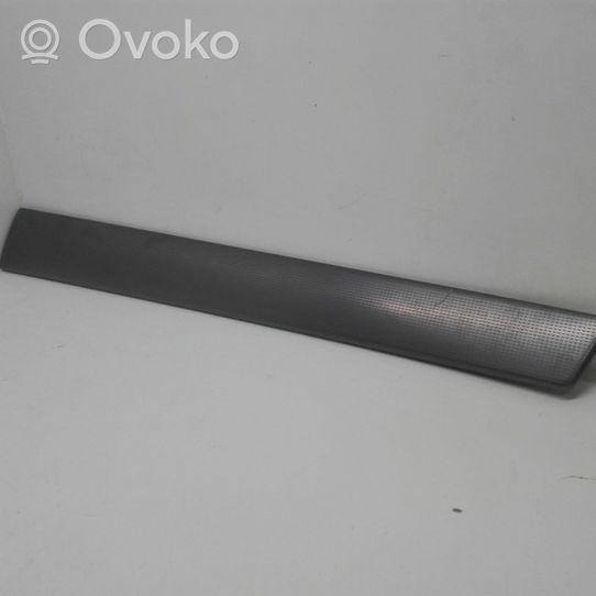 Audi A6 S6 C5 4B Moulure/baguette de porte avant 4B0867410