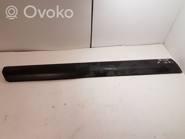 Volkswagen Touareg I Moulure de porte avant 7L6837787D