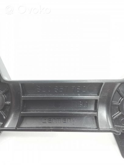 Audi Q3 8U Sonstiges Einzelteil Innenraum Interieur 8U0857782