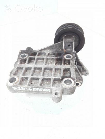 Audi A5 8T 8F Support de générateur / alternateur 059903143S