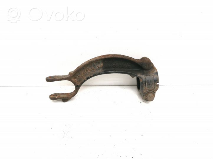 Audi A8 S8 D4 4H Lower shock absorber bracket 8K0413