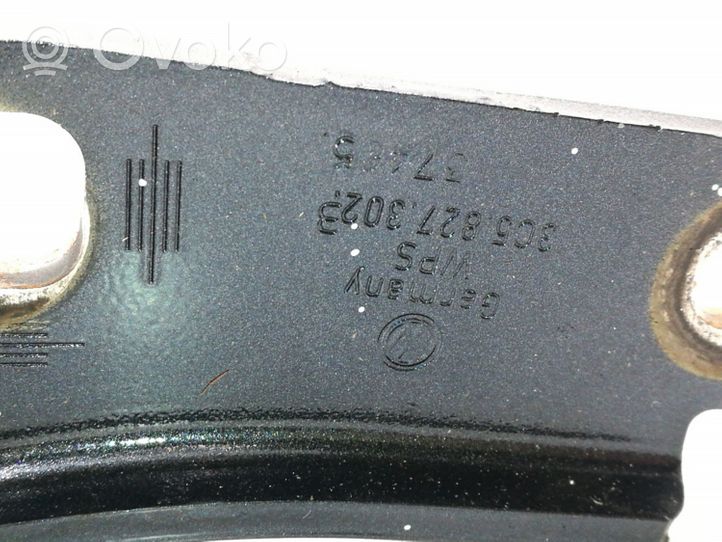 Volkswagen PASSAT B6 Charnière de hayon 3C5827302