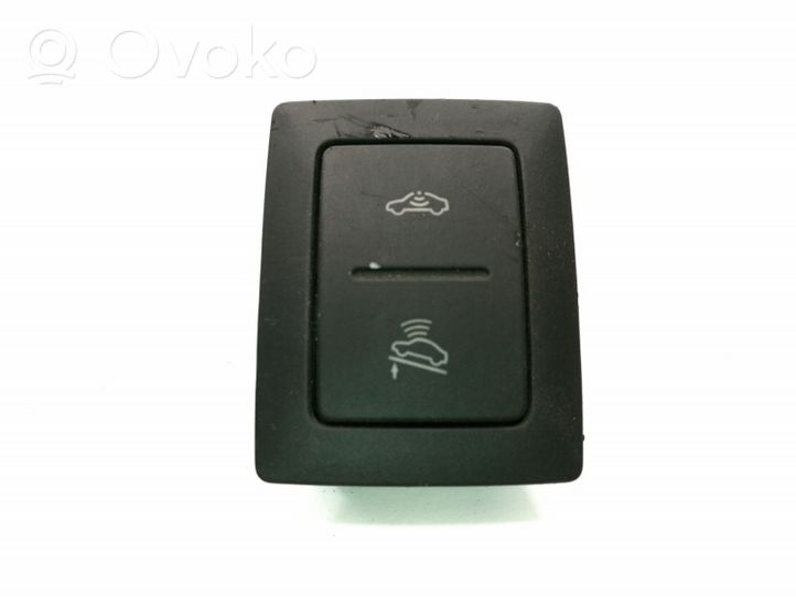 Volkswagen Phaeton Alarm switch 1K0962109