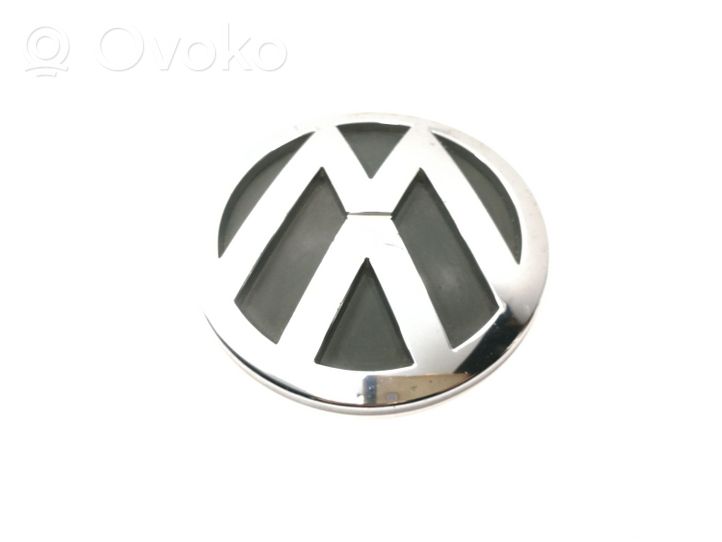 Volkswagen Touareg I Logo, emblème de fabricant 7L6853630