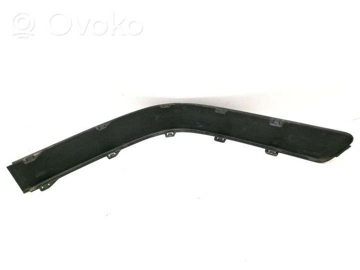 Audi 80 90 S2 B4 Moulure de pare-chocs avant 8A0807222E