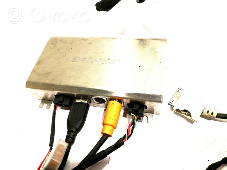 Audi Q7 4L Presa connettore iPod G5M2B0042214