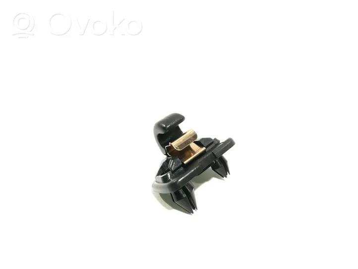 Audi Q3 8U Clip/gancio/supporto per aletta parasole 8W0857562A