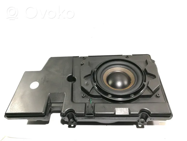 Audi A8 S8 D3 4E Subwoofer-bassokaiutin 4E0035621