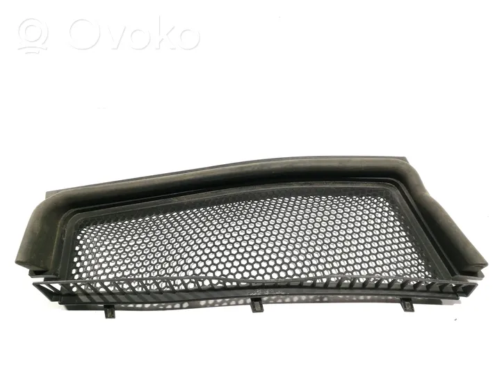 Audi Q7 4M Pyyhinkoneiston lista 4M1819154