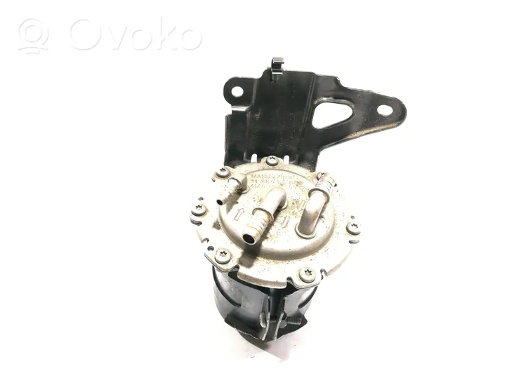 Audi Q7 4M Fuel filter housing 4M0127401C