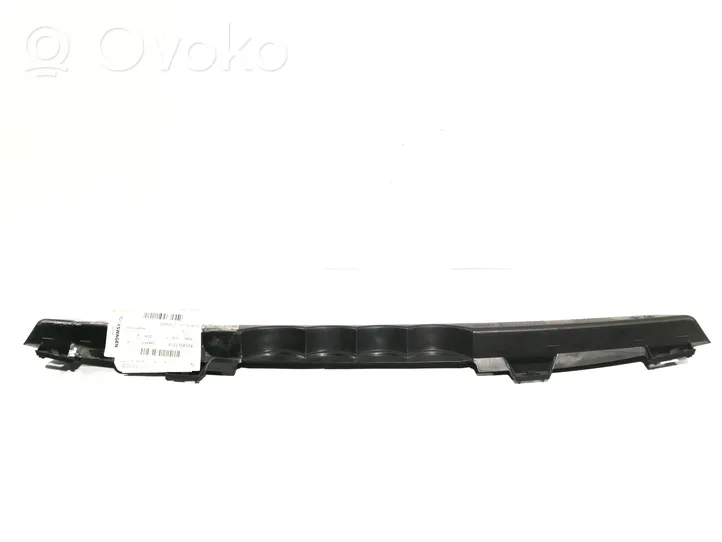 Audi A3 S3 8V Maskownica / Grill / Atrapa górna chłodnicy 8V5853037B