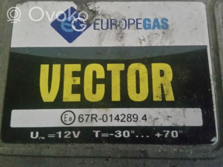 Opel Vectra B Nestekaasun ohjainlaite/moduuli (LPG) 67R0142894