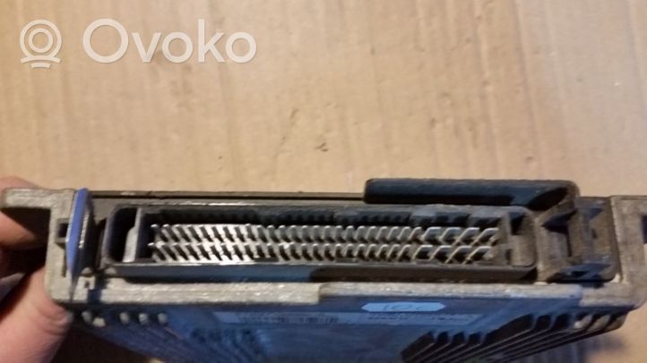 Renault Laguna I Sterownik / Moduł ECU S103717205C