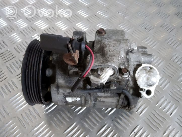 Volkswagen Polo Ilmastointilaitteen kompressorin pumppu (A/C) 6Q0820803G