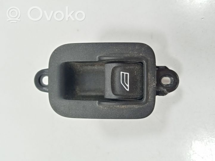 Volvo XC60 Quarter vent window switch 30773978