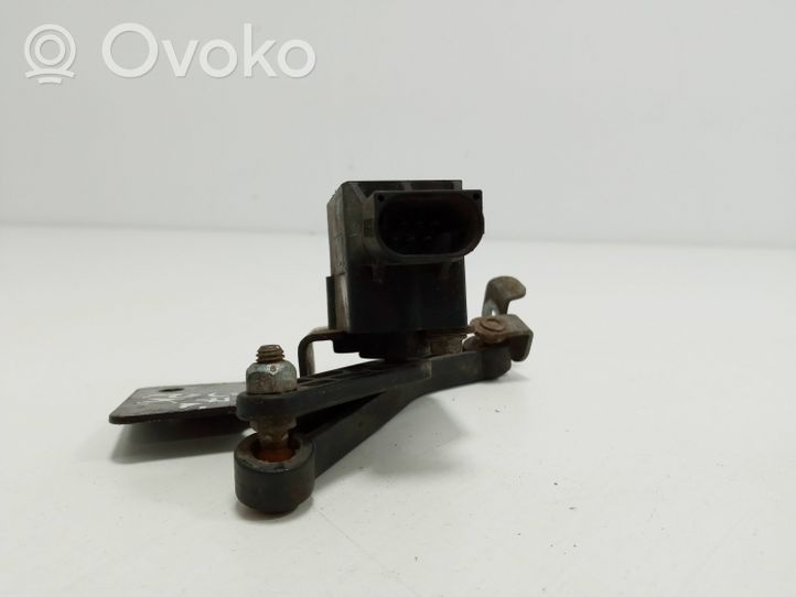 Mercedes-Benz ML W164 Augstuma sensors (priekšējo lukturu) A0105427717