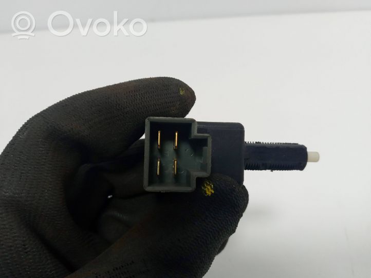 Hyundai i30 Brake pedal sensor switch 