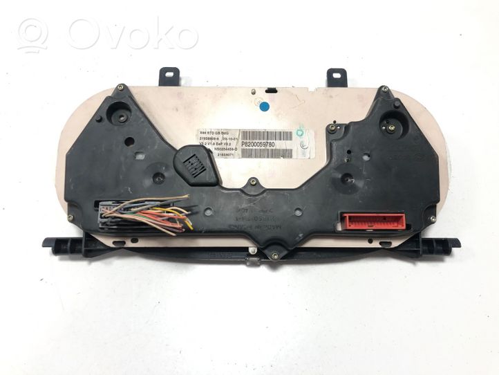 Renault Clio II Speedometer (instrument cluster) P8200059780