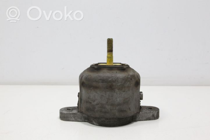 Audi A8 S8 D3 4E Supporto di montaggio del motore 4E0399151AR