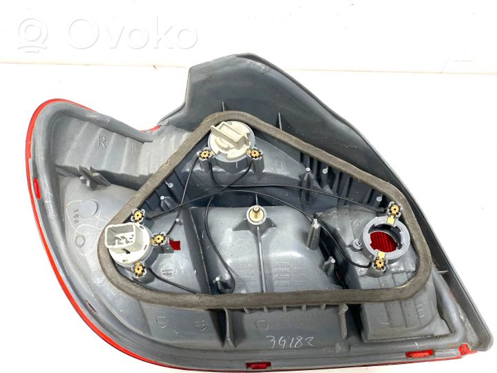 Toyota Yaris Lampa tylna 52004