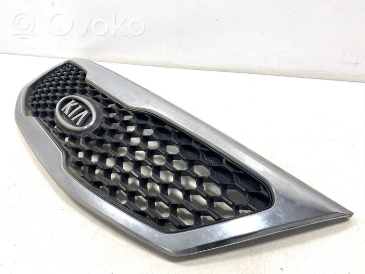 KIA Sorento Grille calandre supérieure de pare-chocs avant 863502P000