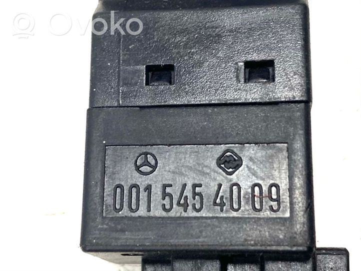 Mercedes-Benz E W211 Brake pedal sensor switch 0015454009