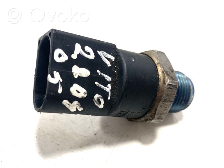 Mercedes-Benz Vito Viano W639 Sensore di pressione del carburante A0041536728