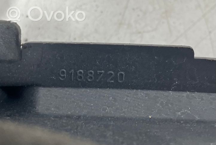 Volvo S60 Istuimen selkänojan lukituksen vastakappale 9188720