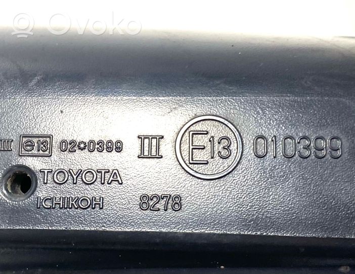 Toyota Yaris Manualne lusterko boczne drzwi przednich 010399