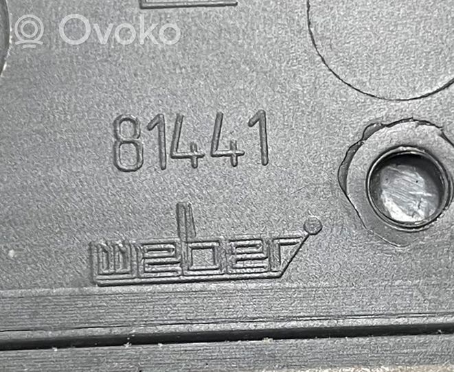 Audi A4 S4 B7 8E 8H Altro elemento di rivestimento sottoporta/montante 8E0853375N