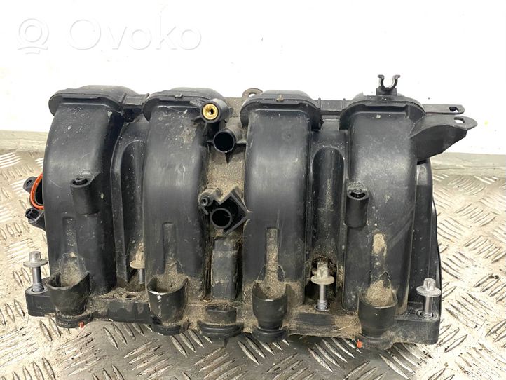 Opel Ampera Kolektor ssący 55568900