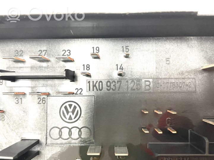 Volkswagen Golf VI Fuse module 1K0937125B