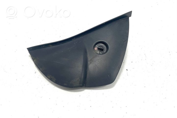 Renault Clio IV Garniture d'extrémité latérale du tableau de bord 689209247R