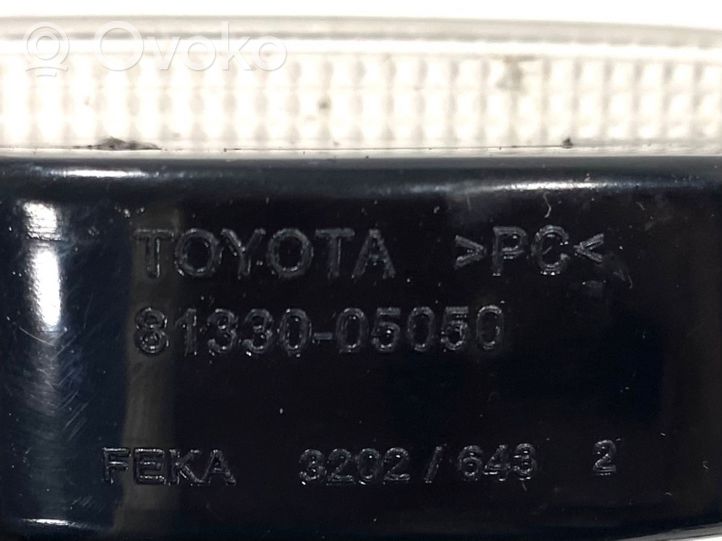 Toyota Avensis T270 Muu sisävalo 8133005050