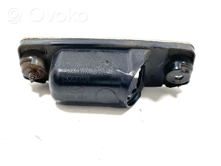 Hyundai i40 Number plate light A045048