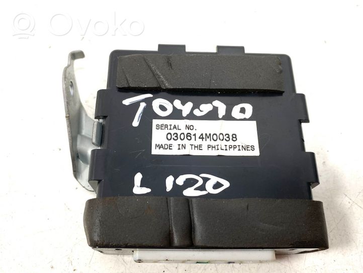 Toyota Land Cruiser (J120) Boîtier module alarme 2370002900