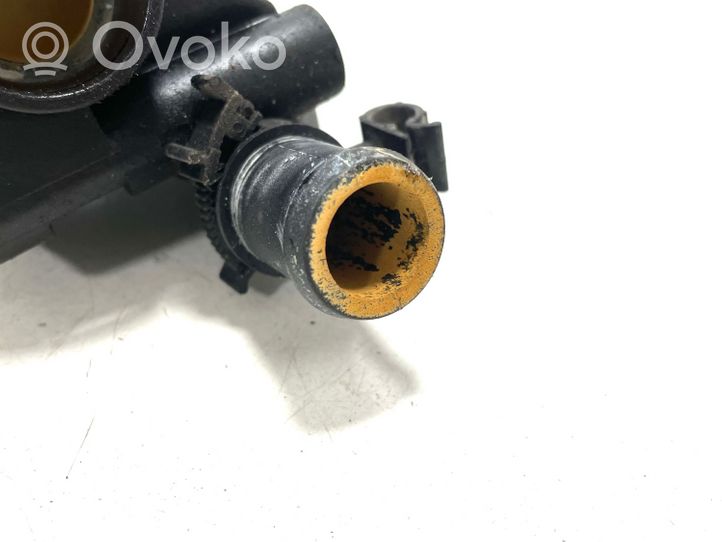 Dodge Journey Termostat / Obudowa termostatu 03G121132B