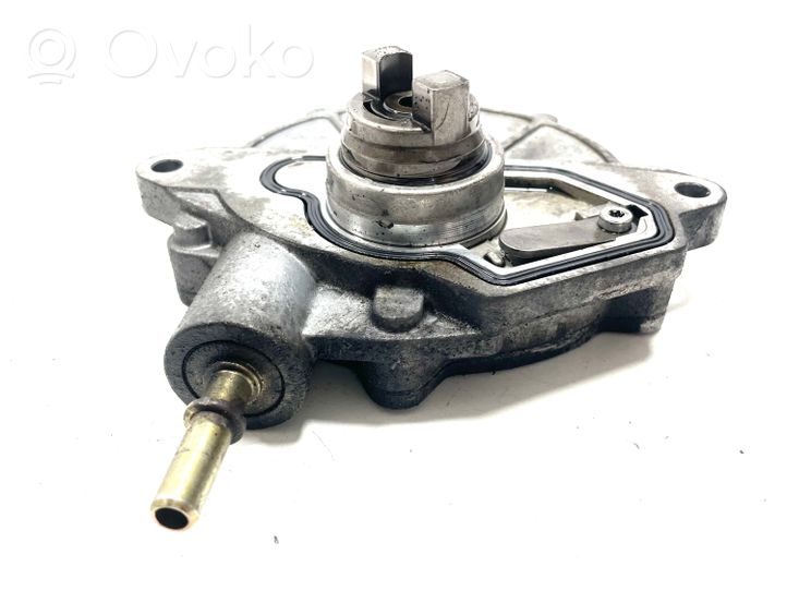 Mercedes-Benz A W169 Alipainepumppu A6402300365