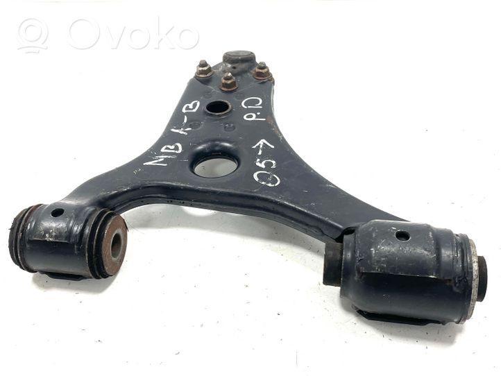 Mercedes-Benz B W245 Braccio di controllo sospensione anteriore inferiore/braccio oscillante A1693300407