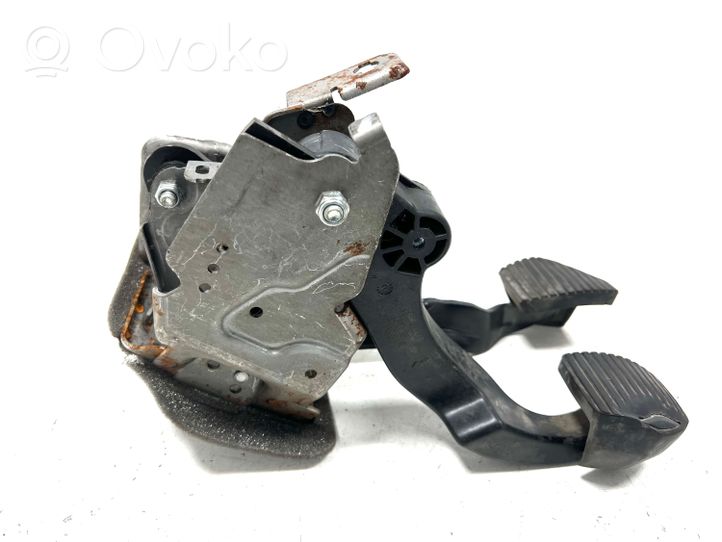 Citroen C3 Pedal assembly 9683756680