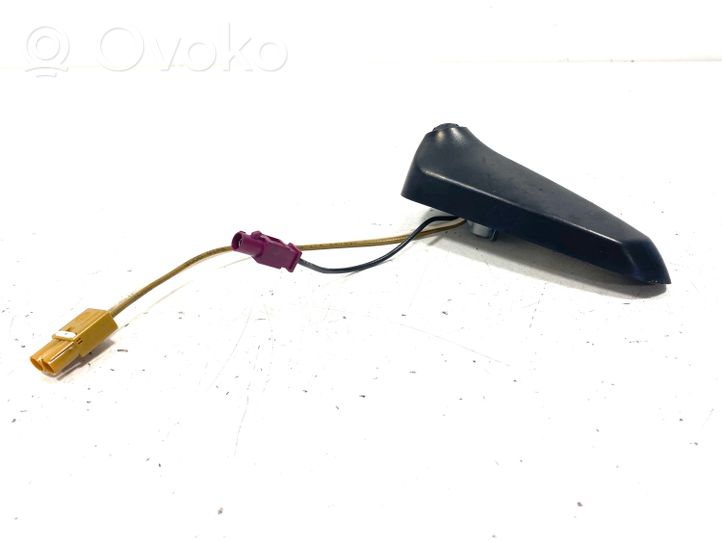 Chevrolet Volt I Antenne GPS 22760057