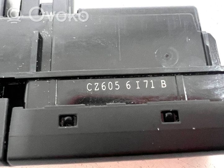 Suzuki Vitara (LY) Botón interruptor de luz de peligro CZ6056I71B