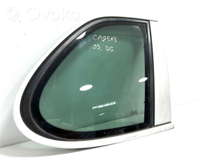 Porsche Cayenne (9PA) Finestrino/vetro retro 7L5845298