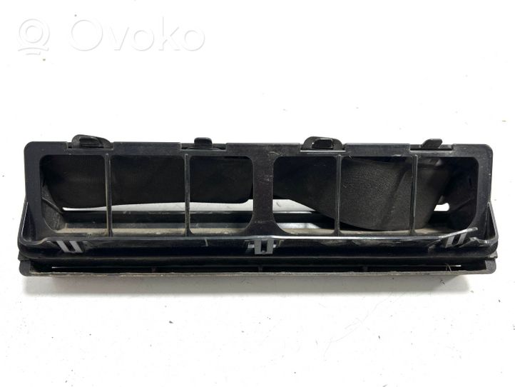 Suzuki Vitara (LY) Kratka wentylacyjna pod zderzakiem tylnym 7733161M0