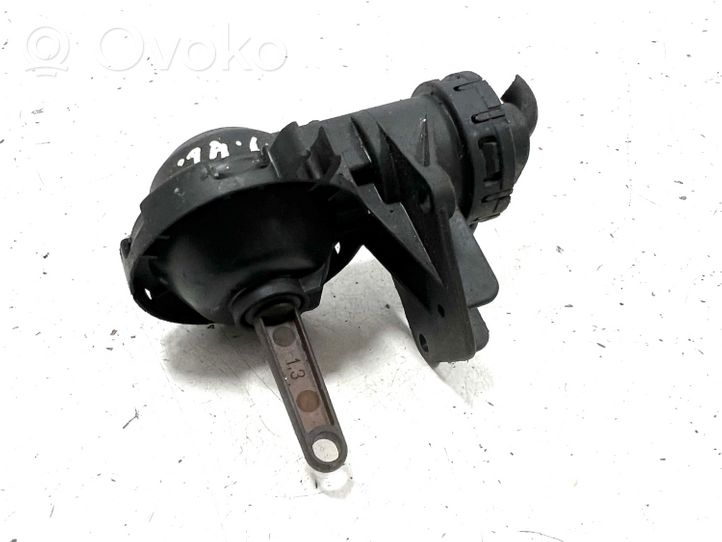 Opel Corsa D Vacuum valve 1928498092