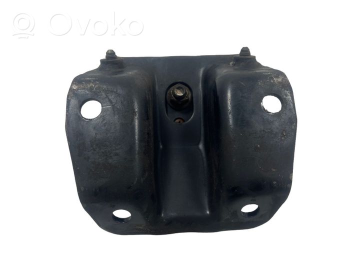 Mitsubishi Canter Engine mount bracket 