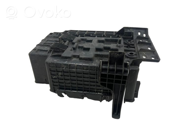 Peugeot 1007 Support boîte de batterie 9656705880