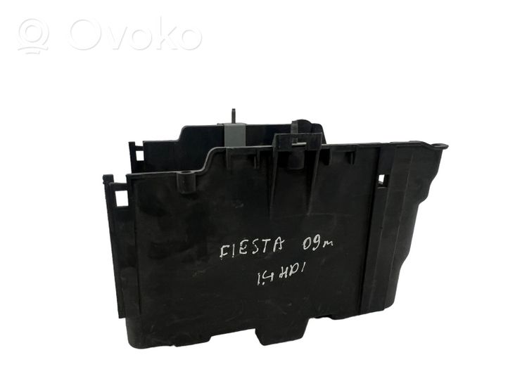 Ford Fiesta Support boîte de batterie 8V2110722