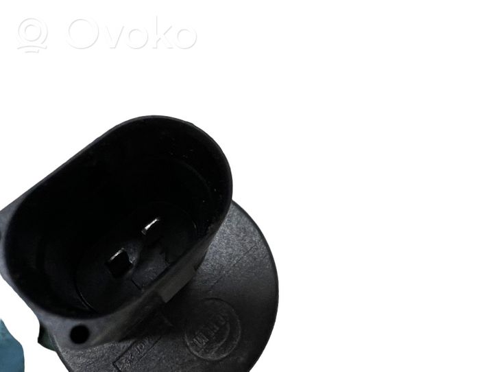 Opel Corsa E Pompa spryskiwacza szyby przedniej / czołowej 84139203